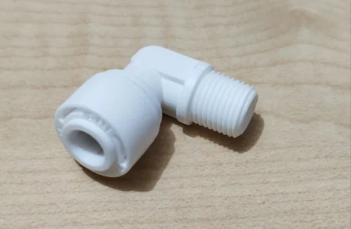 MALE ELBOW 6MM