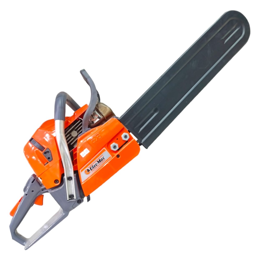 OLEO-MAC CHAINSAW 18"